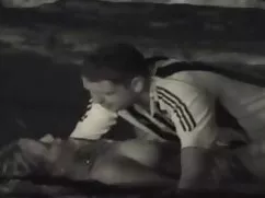 دختر زیبا در الاغ خو ...