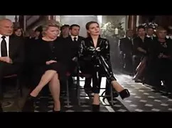 روسی در هر دو سوراخ  ...