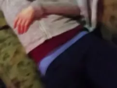 دختر ناز در هر دو سو ...